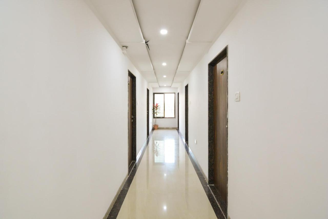 Hotel Sukrangu Palace Shirdi Zewnętrze zdjęcie