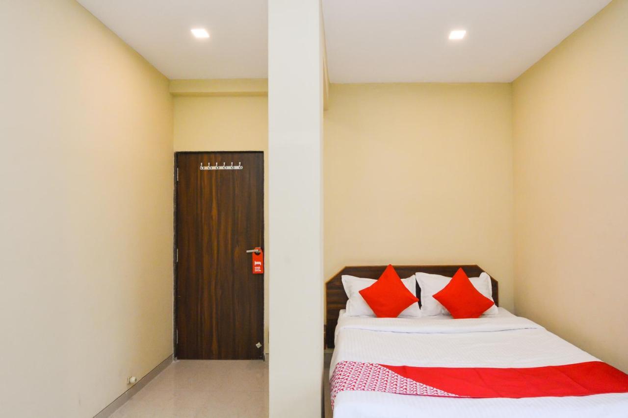 Hotel Sukrangu Palace Shirdi Zewnętrze zdjęcie